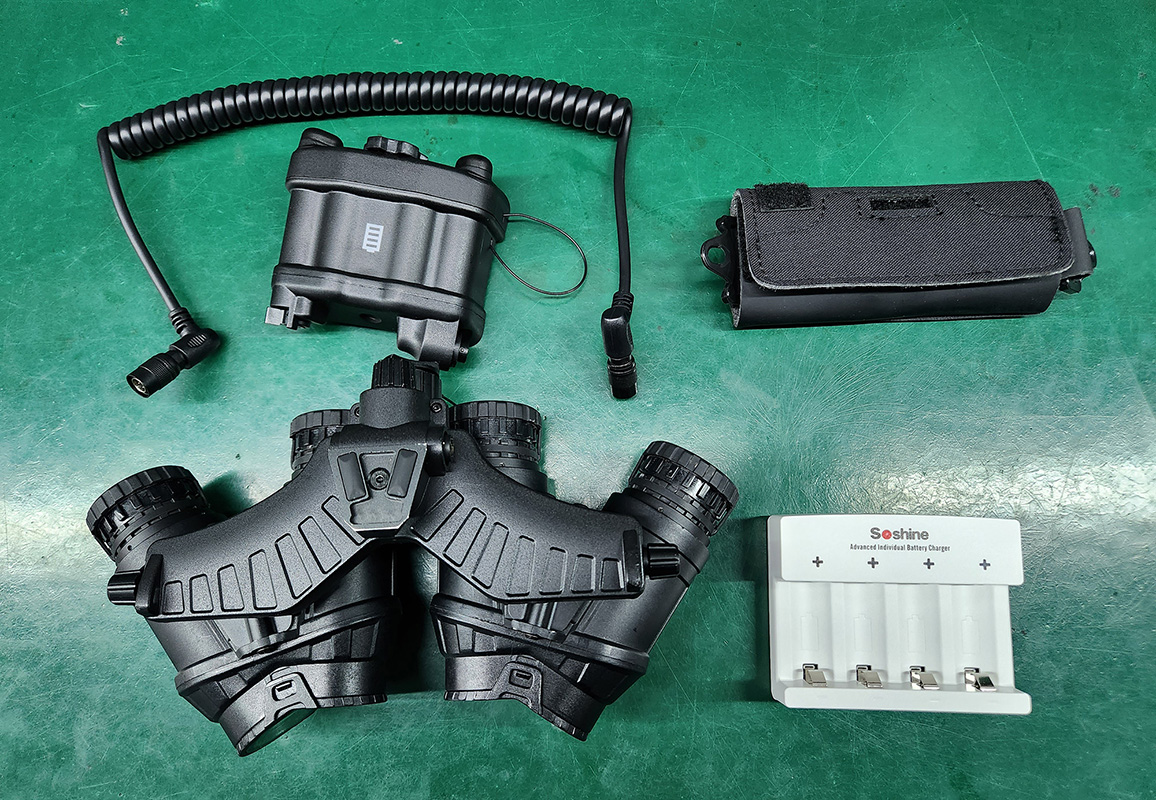 GPNVG18 con cargador de batería de contrapeso de paquete de batería 1